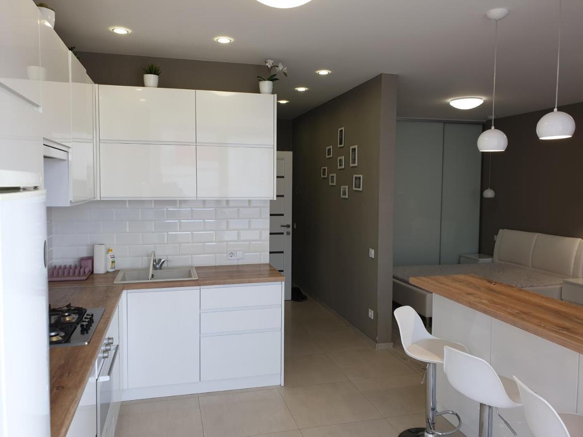 Best Apartment Shevchenka 80 Lviv Exterior photo